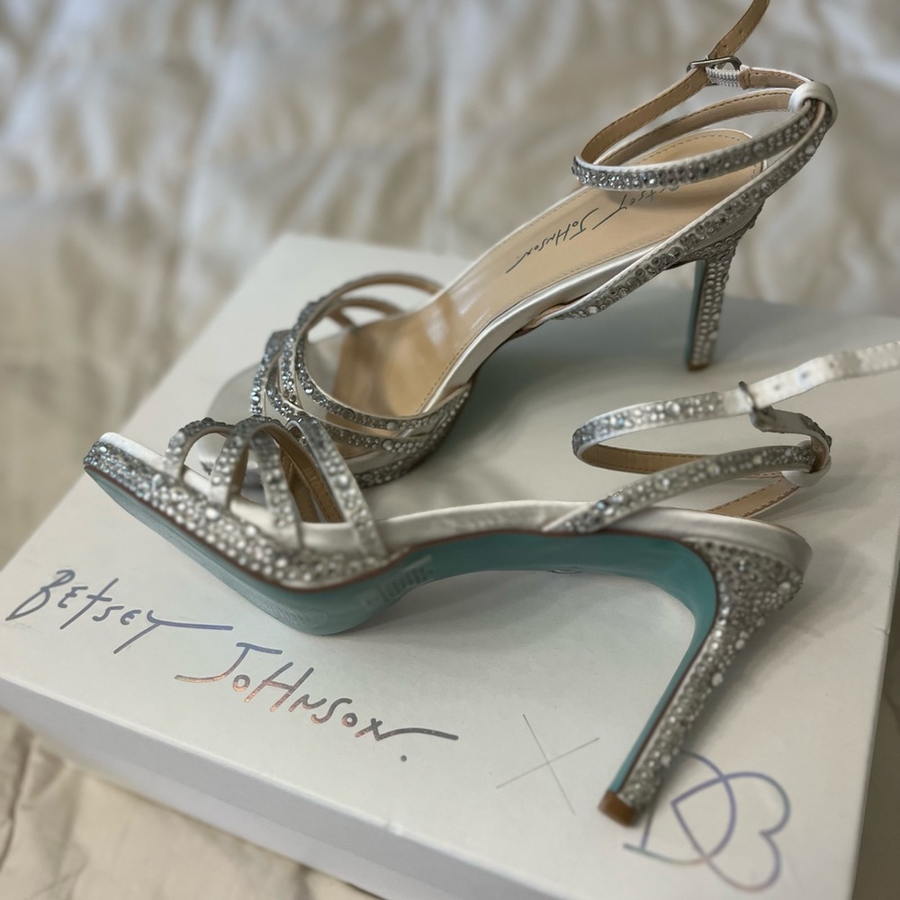 BNIB Betsy Johnson crystal stiletto sandal